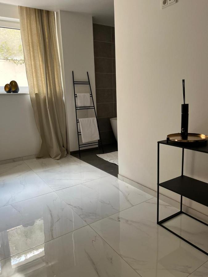 Moderne, Ruhige Ferienwohnung , Ideal Zum Abschalten Hadamar Экстерьер фото